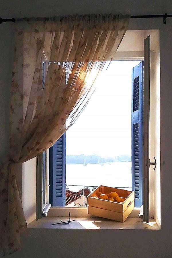 Ariadne,Traditional Apartment In Centre Of Poros Poros Town Extérieur photo