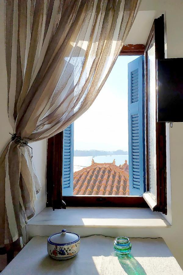 Ariadne,Traditional Apartment In Centre Of Poros Poros Town Extérieur photo