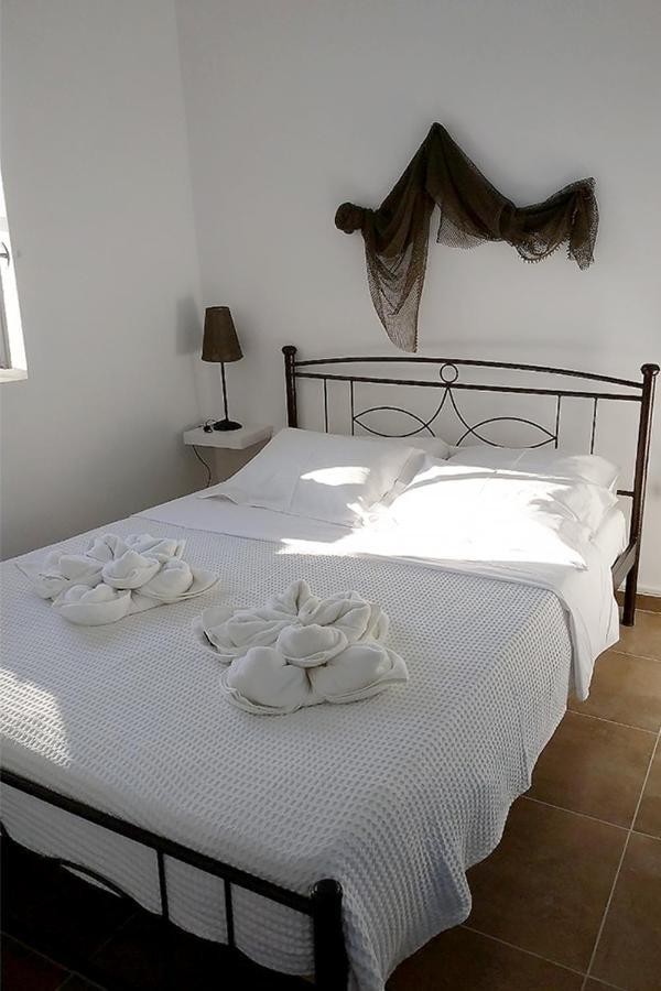 Ariadne,Traditional Apartment In Centre Of Poros Poros Town Extérieur photo