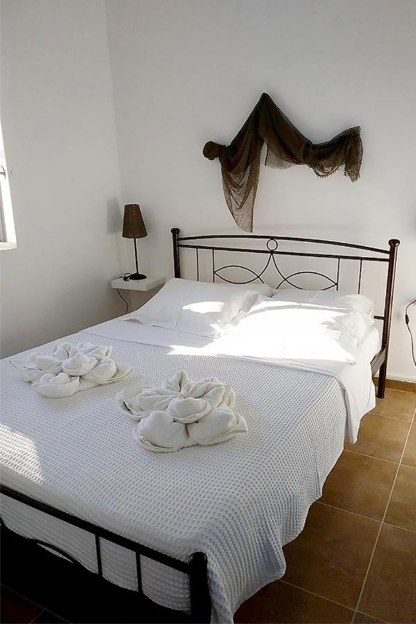 Ariadne,Traditional Apartment In Centre Of Poros Poros Town Extérieur photo